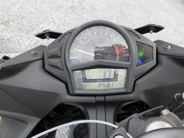 JKAEXEE17EDA16628 - 2014 KAWASAKI EX650 E GREEN photo 8