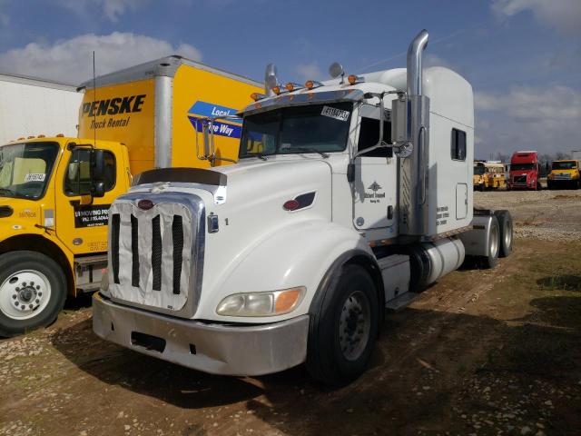 1XPHD49X3DD214038 - 2013 PETERBILT 386 WHITE photo 2