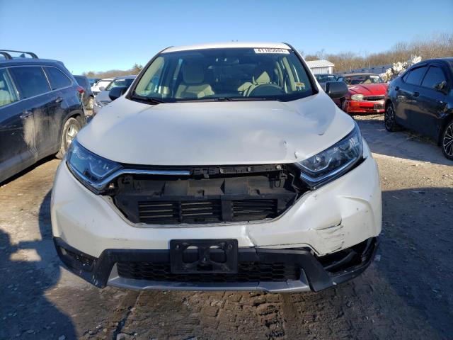 2HKRW6H31JH232229 - 2018 HONDA CR-V LX WHITE photo 5