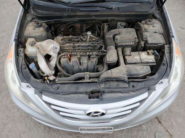 5NPEB4AC1EH863450 - 2014 HYUNDAI SONATA GLS SILVER photo 11