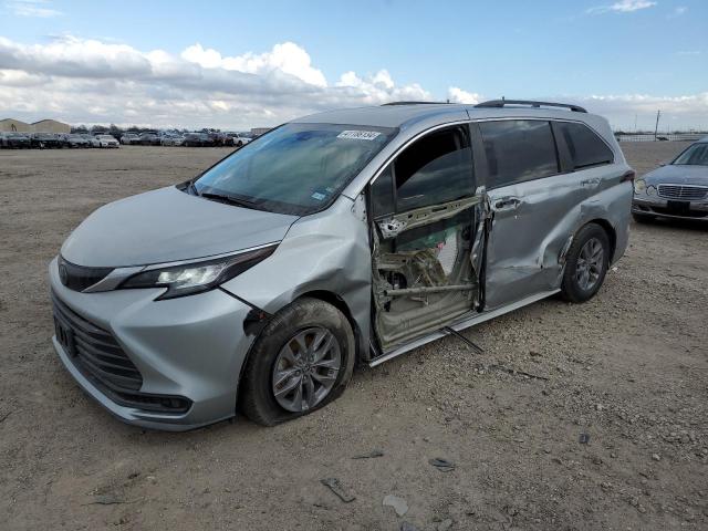 2021 TOYOTA SIENNA LE, 