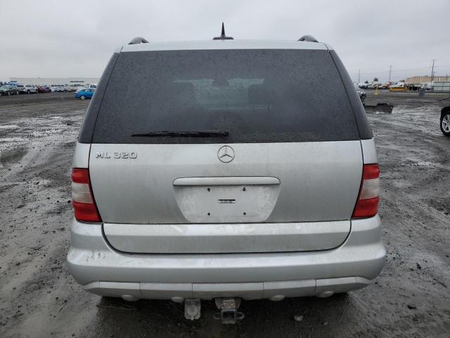 4JGAB54E52A351884 - 2002 MERCEDES-BENZ ML 320 SILVER photo 6