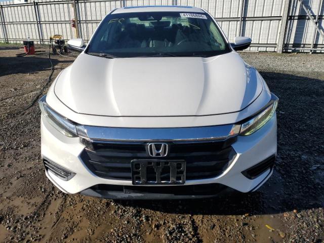 19XZE4F99KE014365 - 2019 HONDA INSIGHT TOURING WHITE photo 5