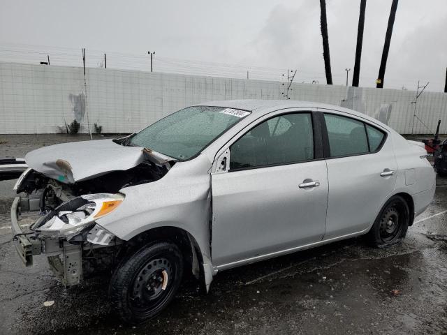 3N1CN7AP6DL827919 - 2013 NISSAN VERSA S SILVER photo 1