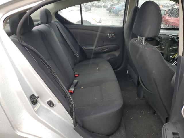 3N1CN7AP6DL827919 - 2013 NISSAN VERSA S SILVER photo 10