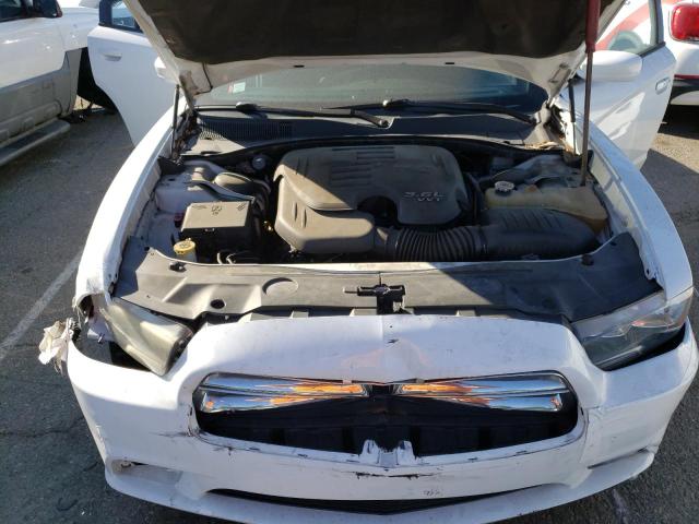 2B3CL3CG8BH511888 - 2011 DODGE CHARGER WHITE photo 11