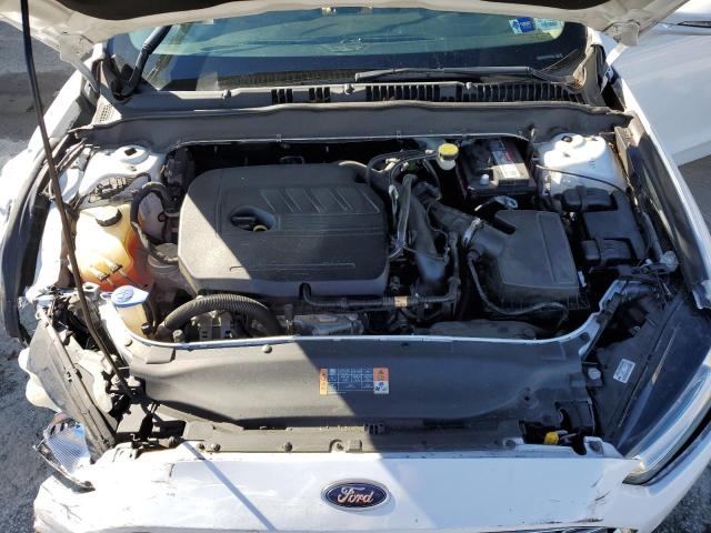 3FA6P0HD6FR241685 - 2015 FORD FUSION SE WHITE photo 11