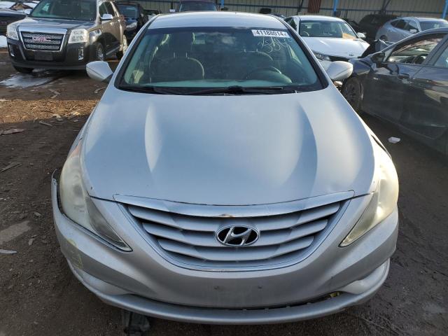 5NPEB4AC6BH077610 - 2011 HYUNDAI SONATA GLS SILVER photo 5