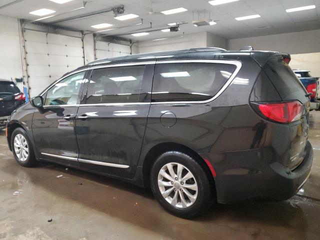 2C4RC1BG9HR524568 - 2017 CHRYSLER PACIFICA TOURING L GRAY photo 2