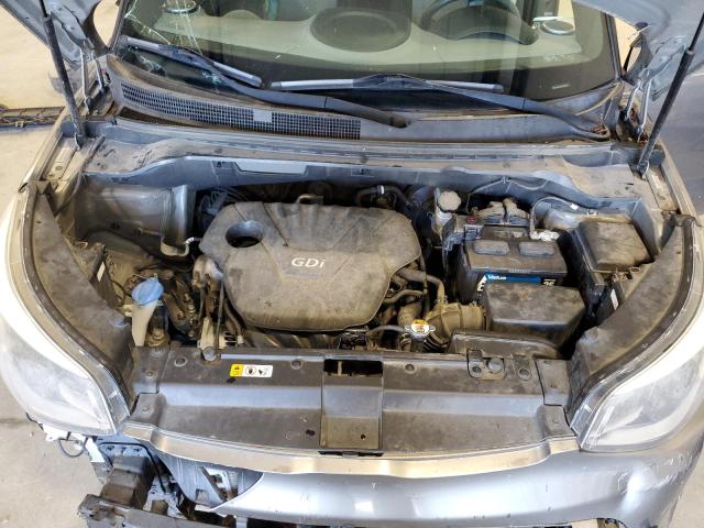 KNDJN2A23F7164280 - 2015 KIA SOUL GRAY photo 12