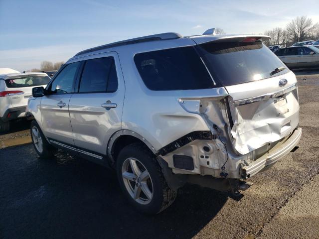 1FM5K8D84HGE12838 - 2017 FORD EXPLORER XLT SILVER photo 2