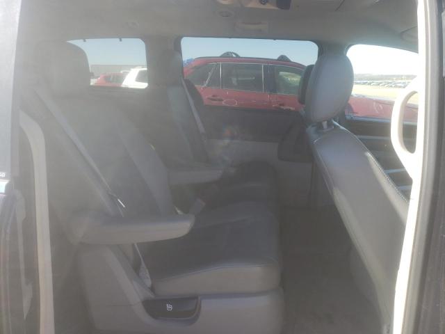 2A4RR5D11AR148673 - 2010 CHRYSLER TOWN & COU TOURING შავი ფოტო 11