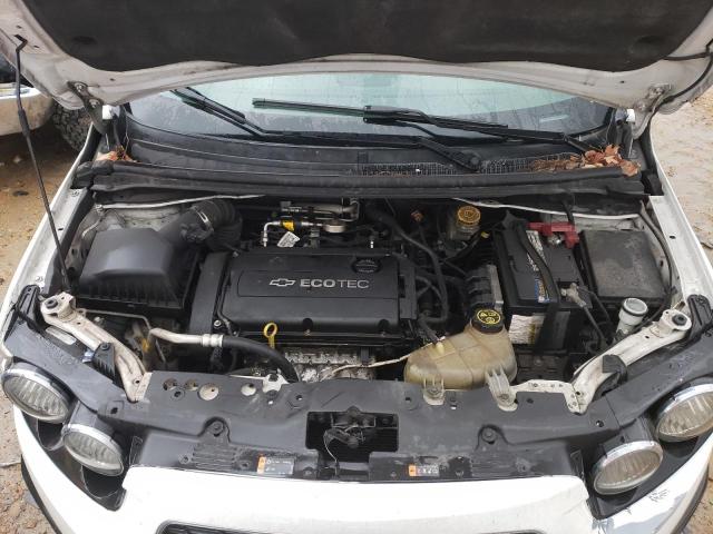 1G1JA6SH9E4210225 - 2014 CHEVROLET SONIC LS WHITE photo 11