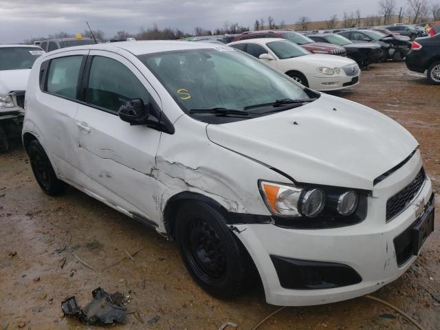 1G1JA6SH9E4210225 - 2014 CHEVROLET SONIC LS WHITE photo 4