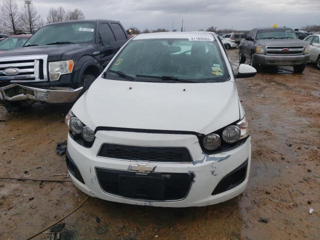 1G1JA6SH9E4210225 - 2014 CHEVROLET SONIC LS WHITE photo 5