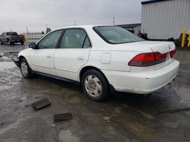 1HGCG16472A041460 - 2002 HONDA ACCORD LX WHITE photo 2