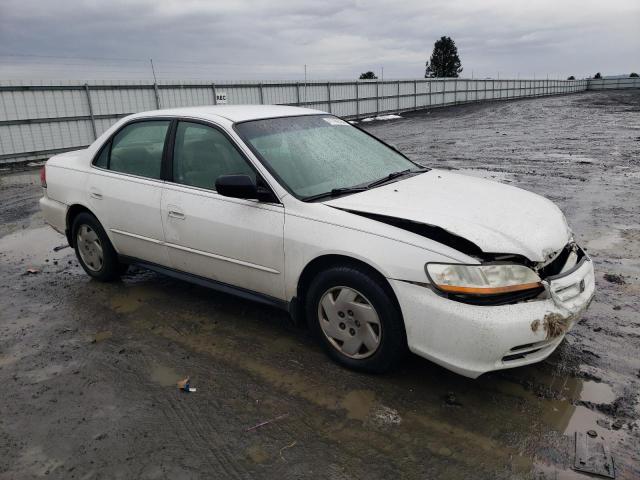 1HGCG16472A041460 - 2002 HONDA ACCORD LX WHITE photo 4