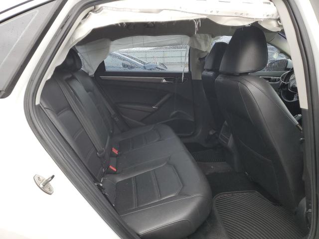1VWDT7A38HC008445 - 2017 VOLKSWAGEN PASSAT R-LINE Weiß Foto 10