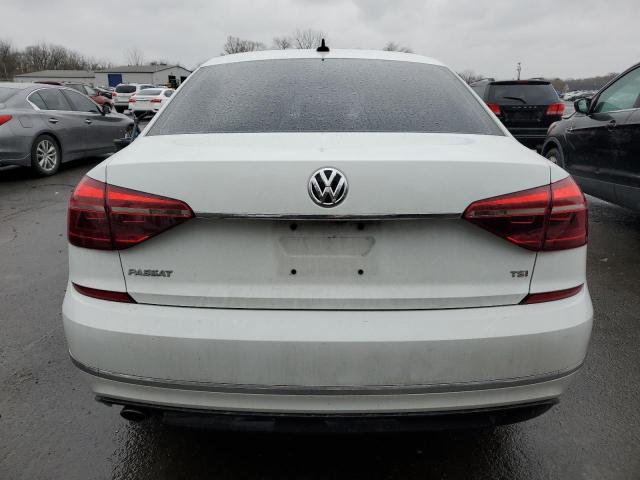 1VWDT7A38HC008445 - 2017 VOLKSWAGEN PASSAT R-LINE Weiß Foto 6