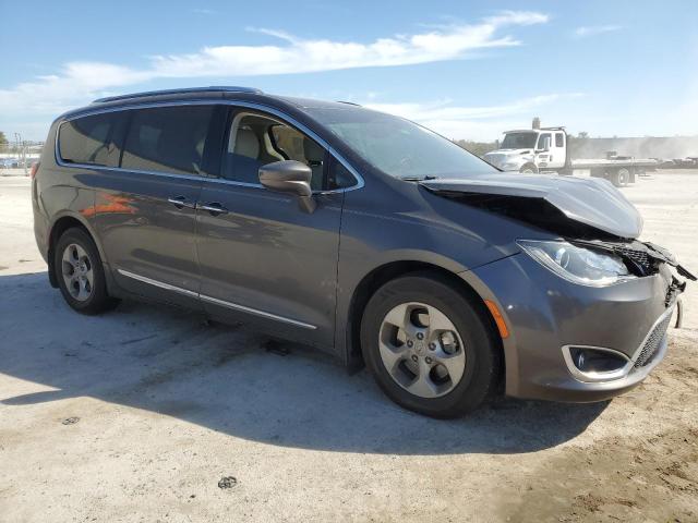 2C4RC1EG1HR520641 - 2017 CHRYSLER PACIFICA TOURING L PLUS GRAY photo 4