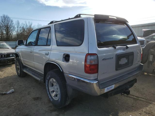 JT3HN86R4X0241292 - 1999 TOYOTA 4RUNNER SR5 SILVER photo 2