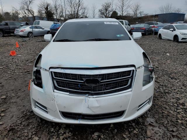 2G61M5S36H9121133 - 2017 CADILLAC XTS LUXURY WHITE photo 5