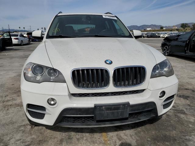 5UXZV4C56D0B01543 - 2013 BMW X5 XDRIVE35I WHITE photo 5