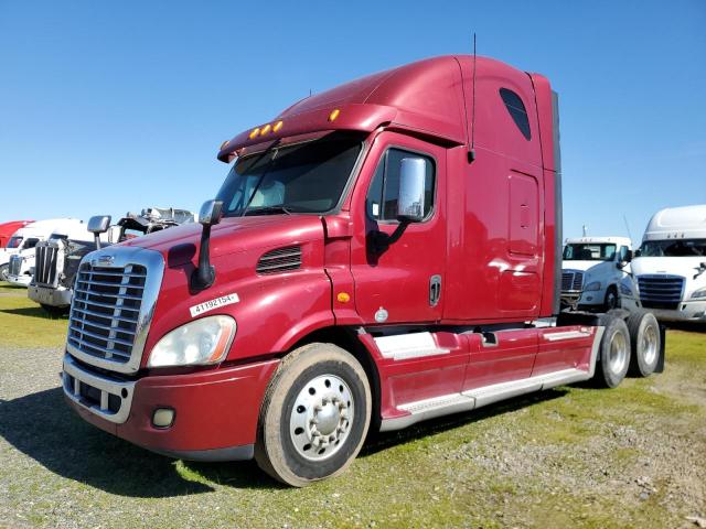 1FUJGHDV4DSBW8637 - 2013 FREIGHTLINER CASCADIA 1 BURGUNDY photo 2