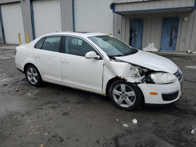 3VWRZ71K89M039156 - 2009 VOLKSWAGEN JETTA SE WHITE photo 4