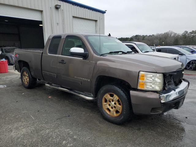 1GCEK19J38Z135224 - 2008 CHEVROLET SILVERADO K1500 BROWN photo 4