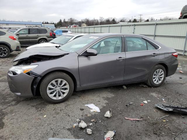 4T4BF1FK0GR566914 - 2016 TOYOTA CAMRY LE GRAY photo 1