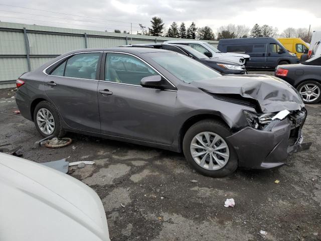 4T4BF1FK0GR566914 - 2016 TOYOTA CAMRY LE GRAY photo 4