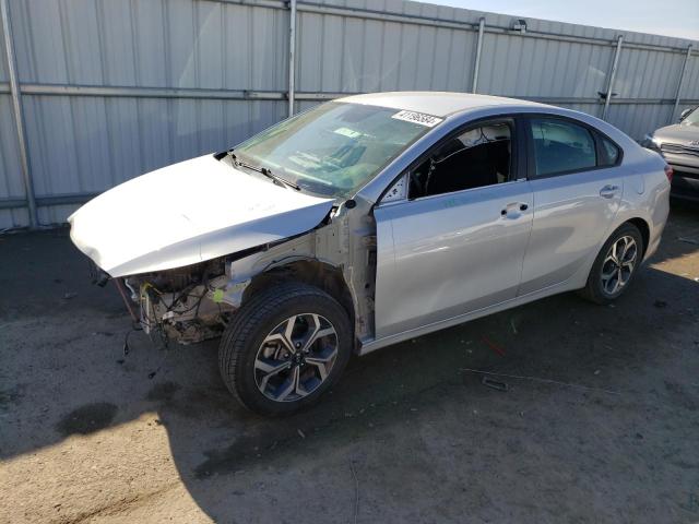 3KPF24ADXME307685 - 2021 KIA FORTE FE SILVER photo 1