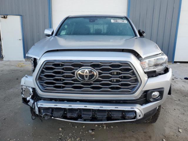 3TMCZ5AN8MM430176 - 2021 TOYOTA TACOMA DOUBLE CAB SILVER photo 5