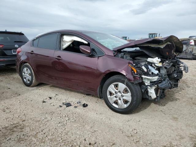 3KPFK4A73HE031852 - 2017 KIA FORTE LX MAROON photo 4