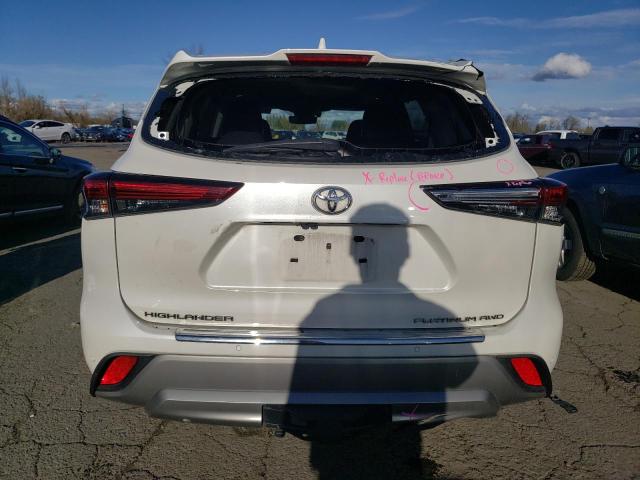 5TDFZRBH3MS099021 - 2021 TOYOTA HIGHLANDER PLATINUM WHITE photo 6