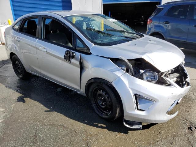 3FADP4BJ4BM240801 - 2011 FORD FIESTA SE SILVER photo 4