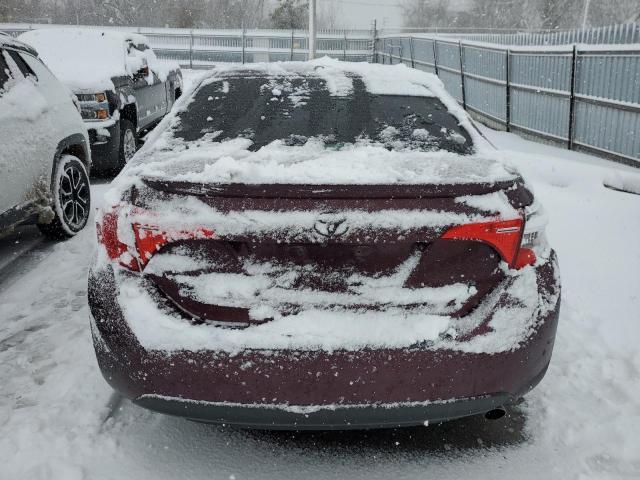 5YFBURHEXHP631695 - 2017 TOYOTA COROLLA L MAROON photo 6