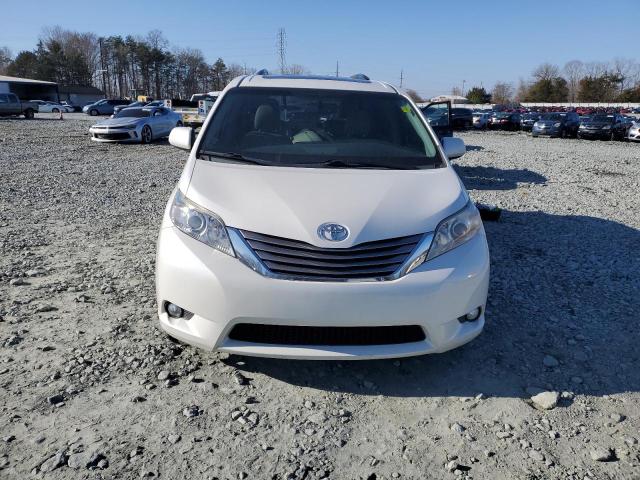 5TDYK3DC4FS676816 - 2015 TOYOTA SIENNA XLE WHITE photo 5