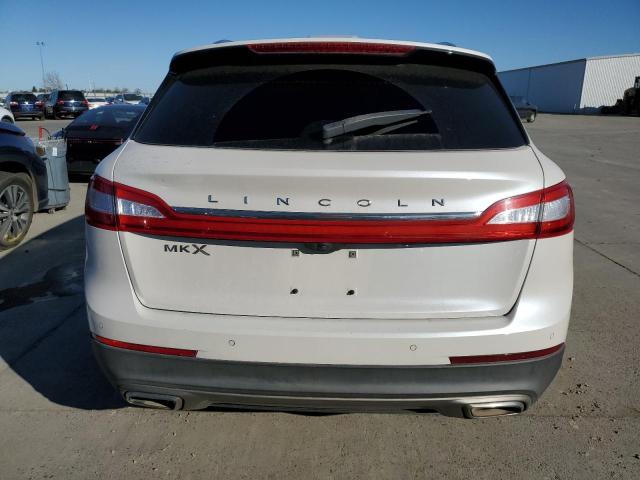 2LMTJ6LR9GBL59797 - 2016 LINCOLN MKX RESERVE Սպիտակ լուսանկար 6