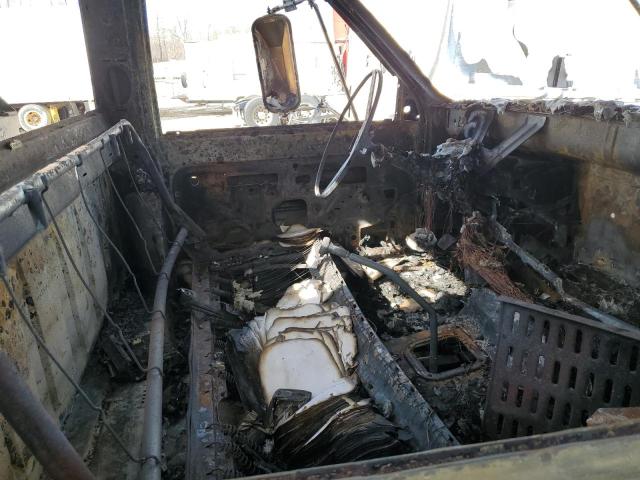 1GDL7H1E72J514406 - 2002 GMC C-SERIES C7H042 白色 照片 5