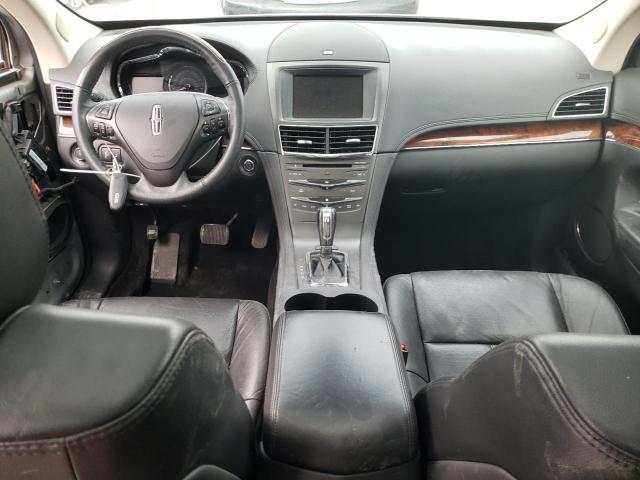 2LMHJ5AT6KBL03257 - 2019 LINCOLN MKT SILVER photo 8