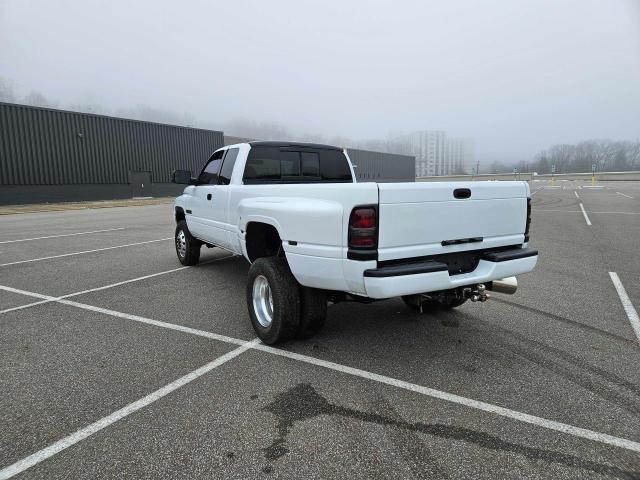 3B7MF33622M232066 - 2002 DODGE RAM 3500 WHITE photo 3