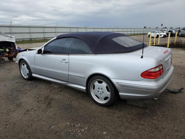 WDBLK70G72T113425 - 2002 MERCEDES-BENZ CLK 430 SILVER photo 2