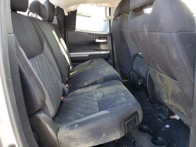 5TFRY5F15LX256840 - 2020 TOYOTA TUNDRA DOUBLE CAB SR/SR5 SILVER photo 10