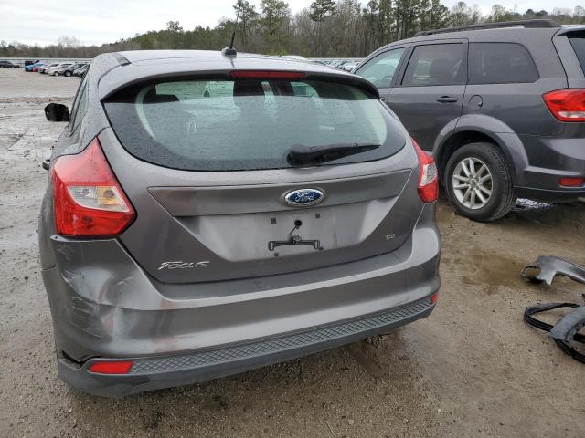 1FAHP3K26CL147138 - 2012 FORD FOCUS SE GRAY photo 6