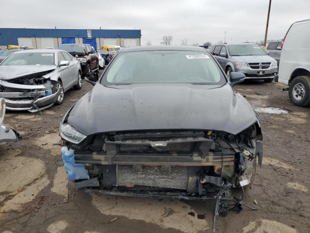 3FA6P0H70GR212663 - 2016 FORD FUSION SE BLACK photo 5