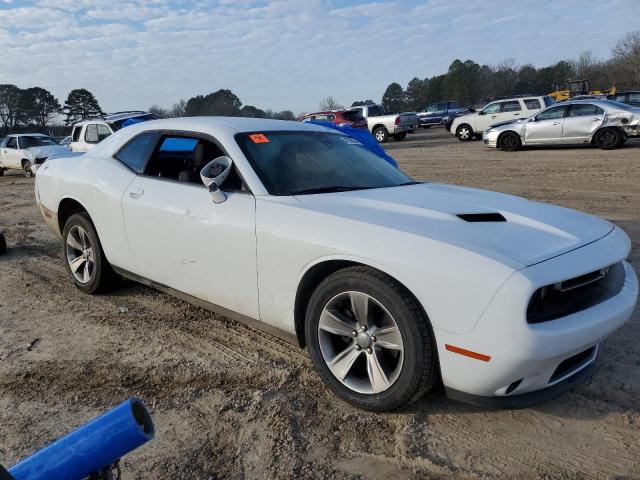 2C3CDZAG7KH524766 - 2019 DODGE CHALLENGER SXT WHITE photo 4