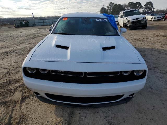 2C3CDZAG7KH524766 - 2019 DODGE CHALLENGER SXT WHITE photo 5