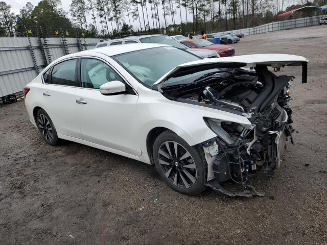 1N4AL3AP0JC119102 - 2018 NISSAN ALTIMA 2.5 WHITE photo 4